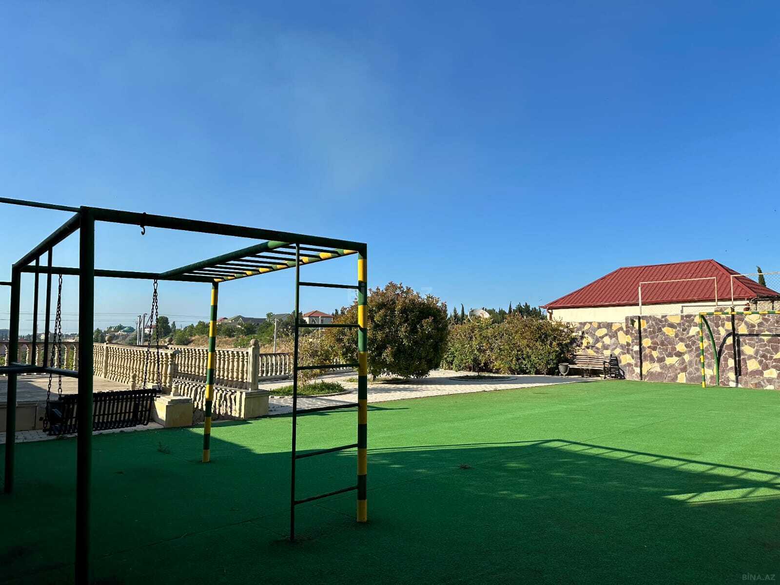 5 otaqlı həyət evi/bağ evi - Novxanı q. - 300 m² (6)
