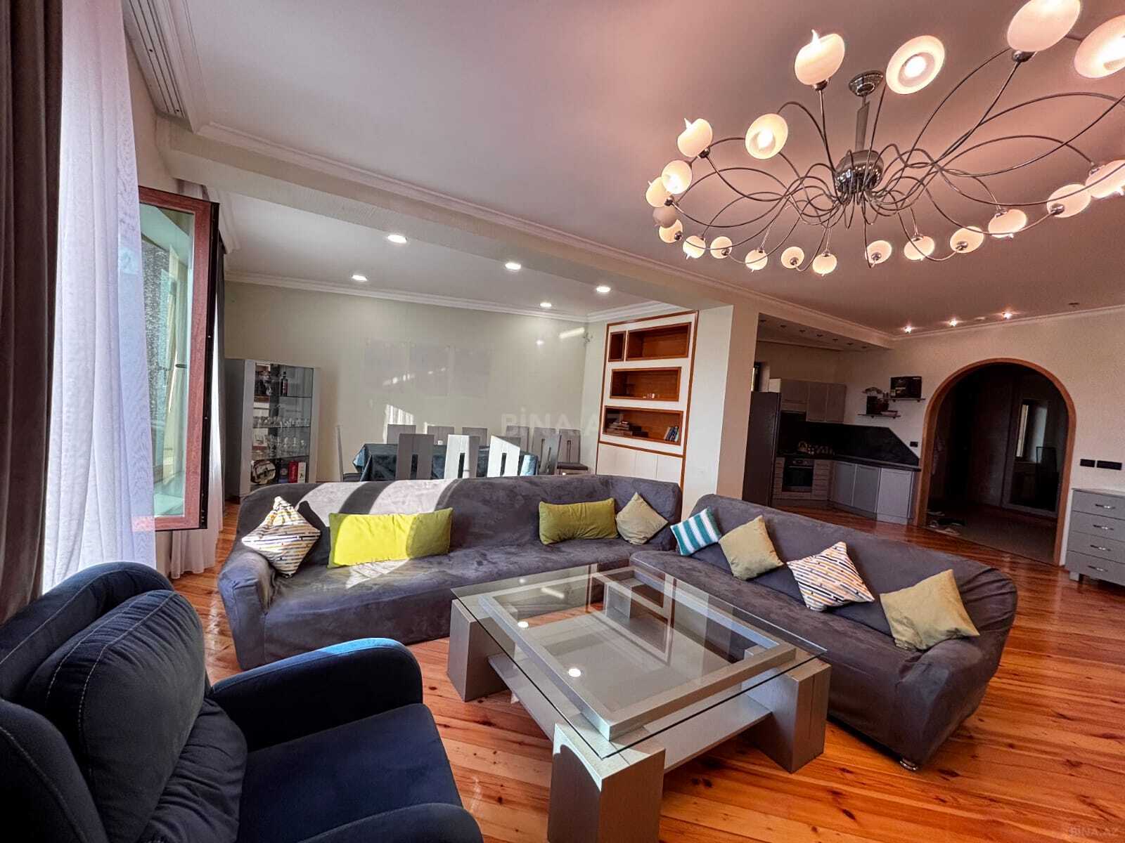 5 otaqlı həyət evi/bağ evi - Novxanı q. - 300 m² (12)