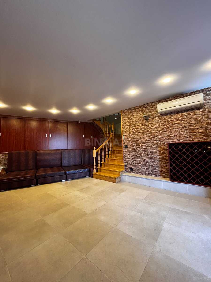 5 otaqlı həyət evi/bağ evi - Novxanı q. - 300 m² (16)