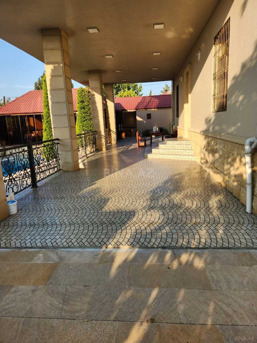 6 otaqlı həyət evi/bağ evi - Novxanı q. - 200 m² (10)