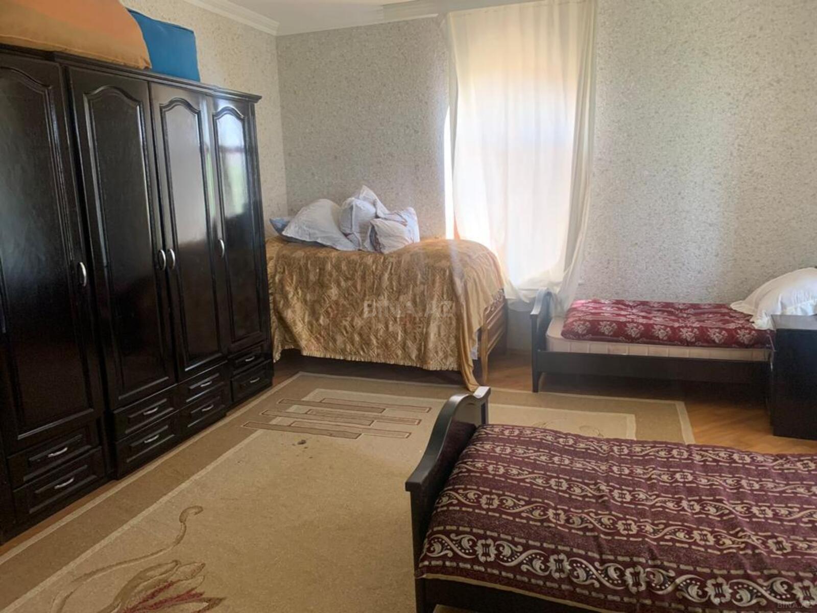 6 otaqlı həyət evi/bağ evi - Novxanı q. - 200 m² (21)