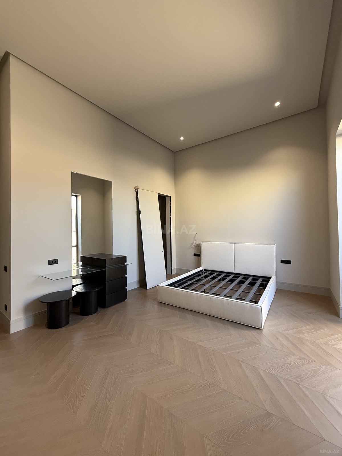 3 otaqlı həyət evi/bağ evi - Mərdəkan q. - 350 m² (10)