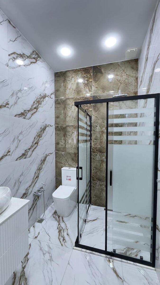4 otaqlı həyət evi/bağ evi - Şüvəlan q. - 180 m² (19)