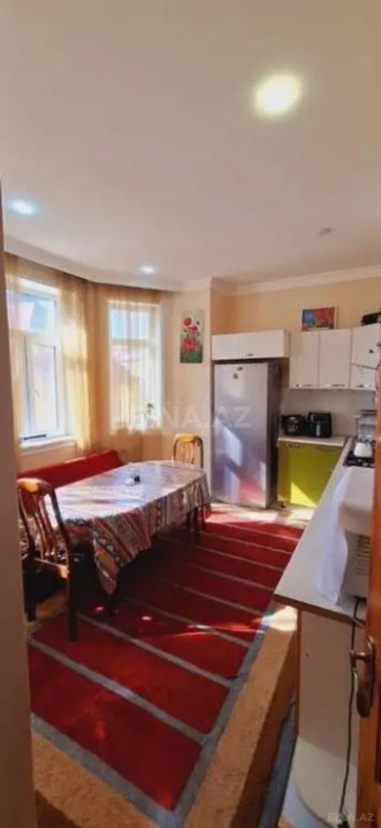5 otaqlı həyət evi/bağ evi - Nəsimi m. - 200 m² (5)