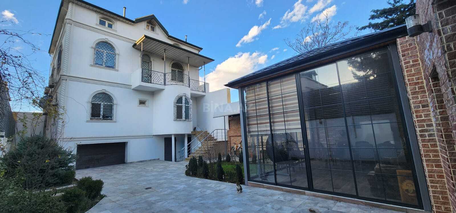 5 otaqlı həyət evi/bağ evi - 9-cu mikrorayon q. - 308 m² (1)