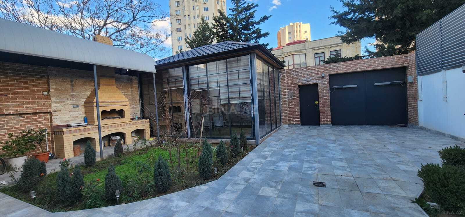 5 otaqlı həyət evi/bağ evi - 9-cu mikrorayon q. - 308 m² (15)