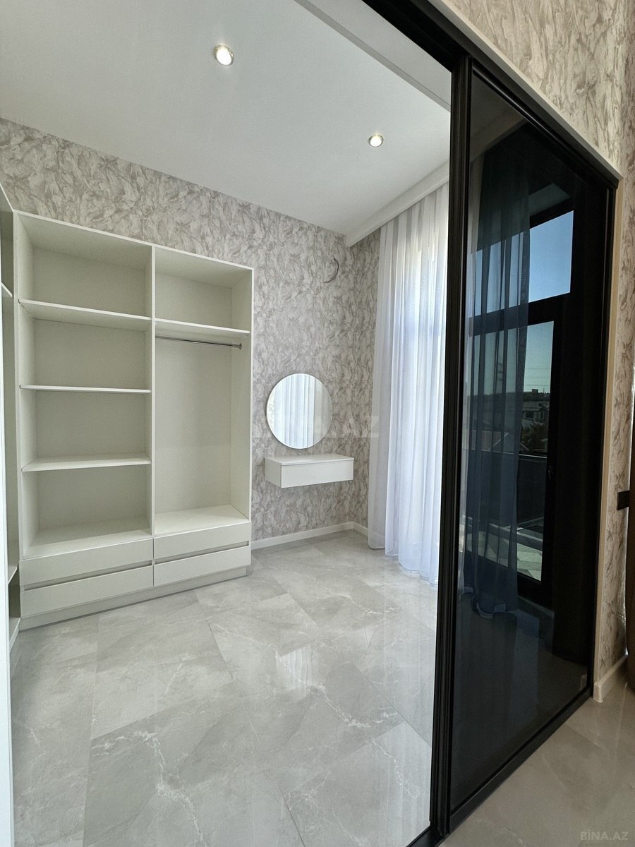 4 otaqlı həyət evi/bağ evi - Şüvəlan q. - 270 m² (10)