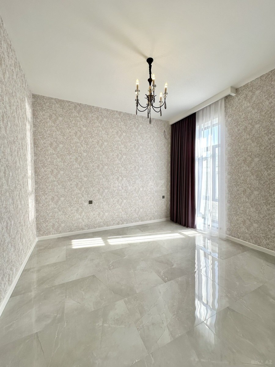 4 otaqlı həyət evi/bağ evi - Şüvəlan q. - 270 m² (12)