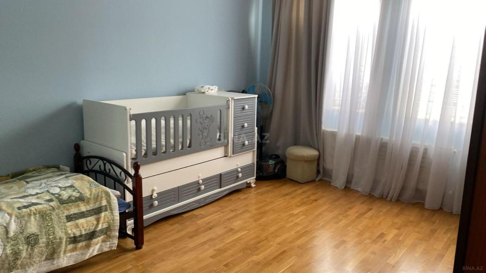 8 otaqlı həyət evi/bağ evi - 20-ci sahə q. - 450 m² (15)