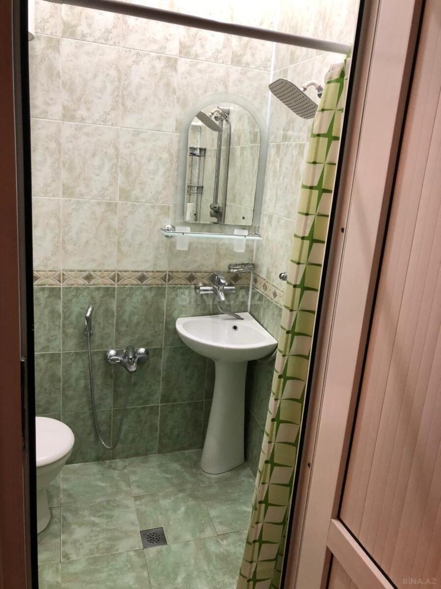 8 otaqlı həyət evi/bağ evi - 20-ci sahə q. - 450 m² (17)