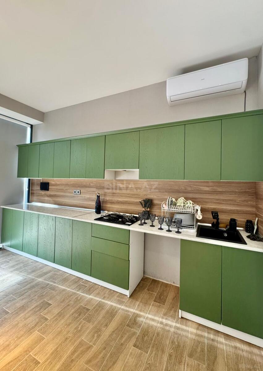 4 otaqlı həyət evi/bağ evi - Şüvəlan q. - 210 m² (7)