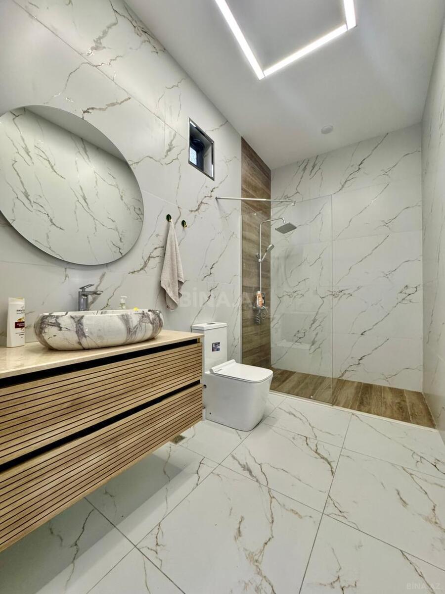 4 otaqlı həyət evi/bağ evi - Şüvəlan q. - 210 m² (12)