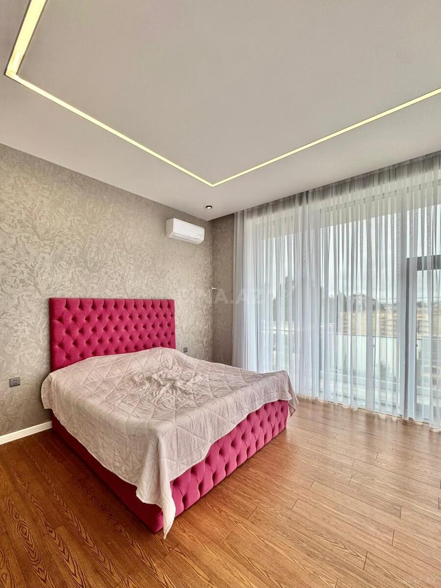 4 otaqlı həyət evi/bağ evi - Şüvəlan q. - 210 m² (11)