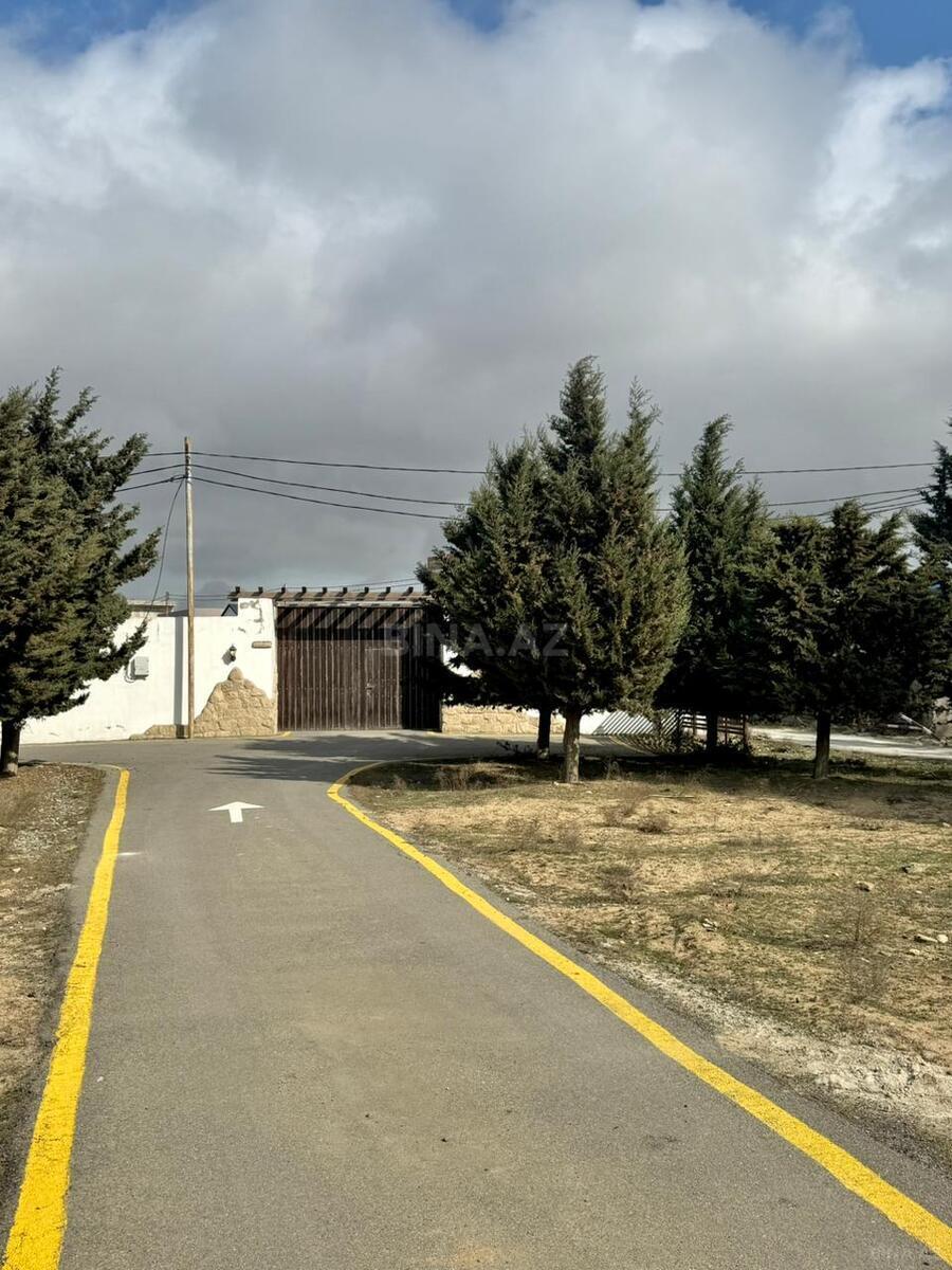 4 otaqlı həyət evi/bağ evi - Şüvəlan q. - 210 m² (18)