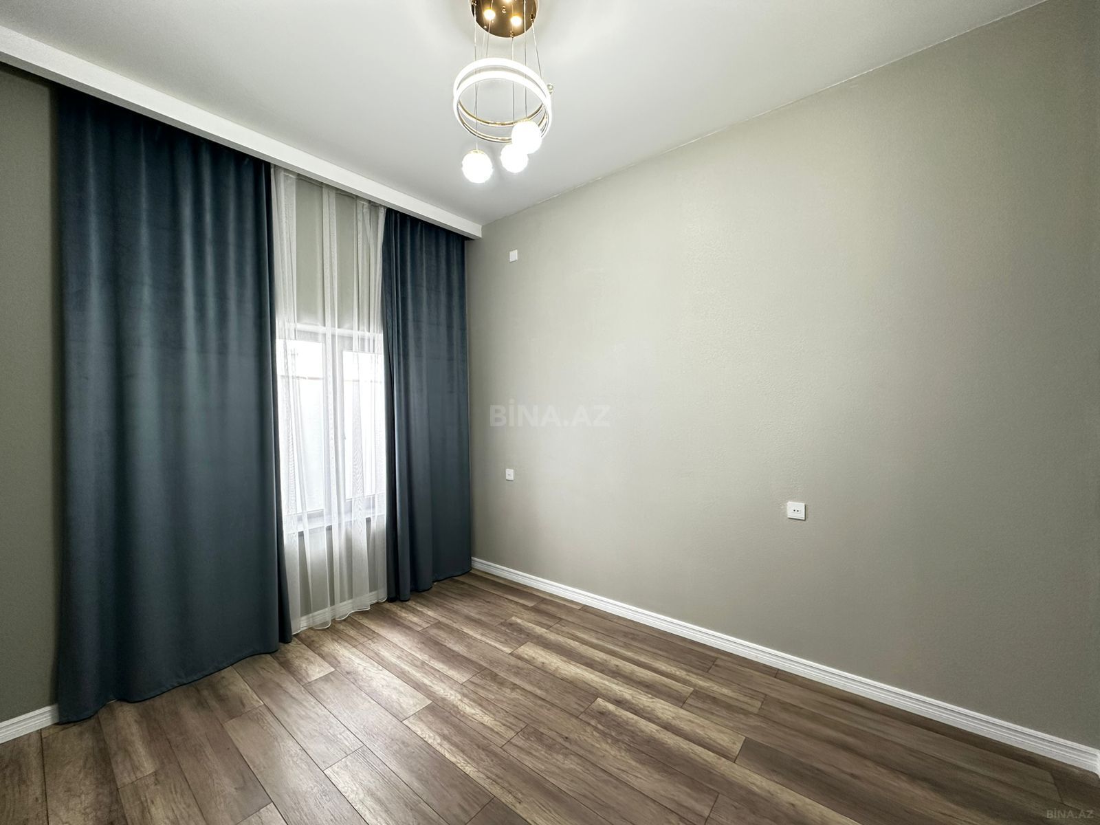 4 otaqlı həyət evi/bağ evi - Şüvəlan q. - 120 m² (7)
