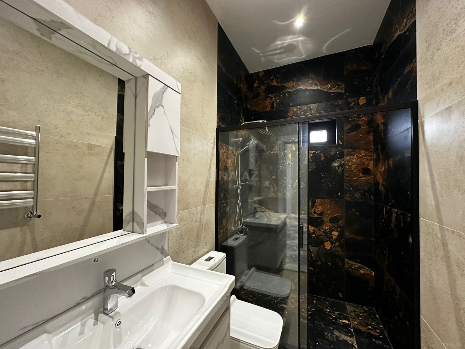 4 otaqlı həyət evi/bağ evi - Şüvəlan q. - 120 m² (12)