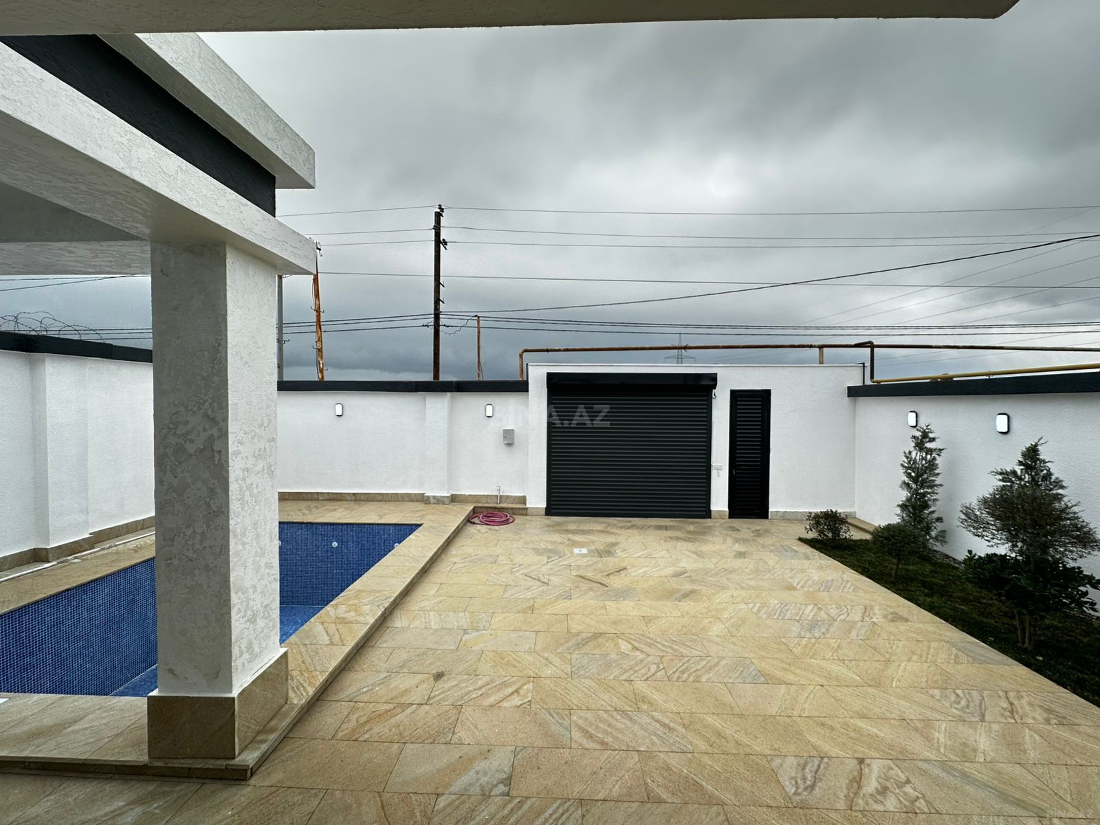 4 otaqlı həyət evi/bağ evi - Şüvəlan q. - 120 m² (4)