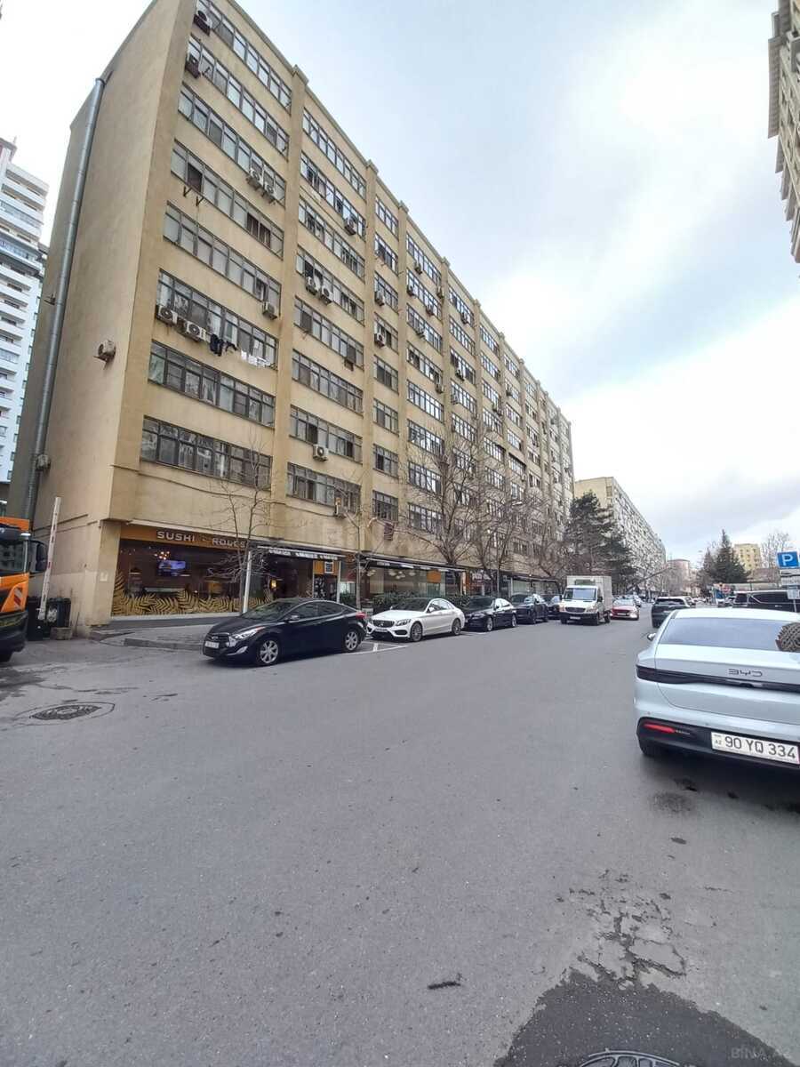 3-комн. вторичка - м. Элмляр Академиясы - 75 м² (4)