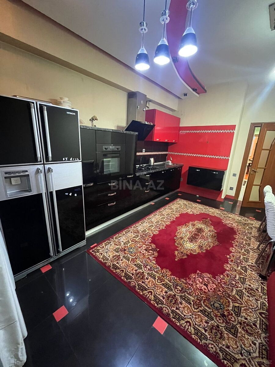 3 otaqlı yeni tikili - İnşaatçılar m. - 190 m² (1)