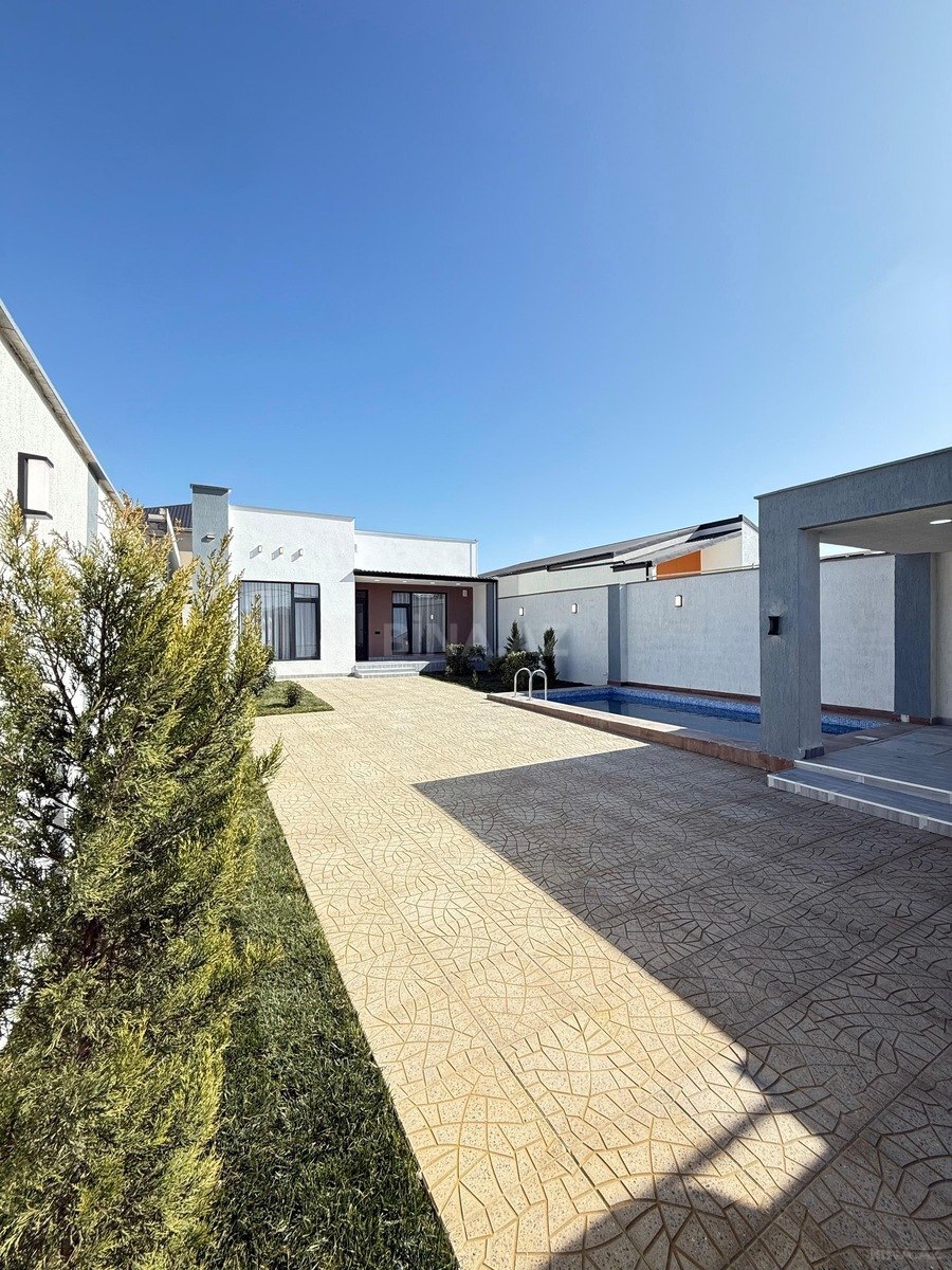 4 otaqlı həyət evi/bağ evi - Şüvəlan q. - 150 m² (9)