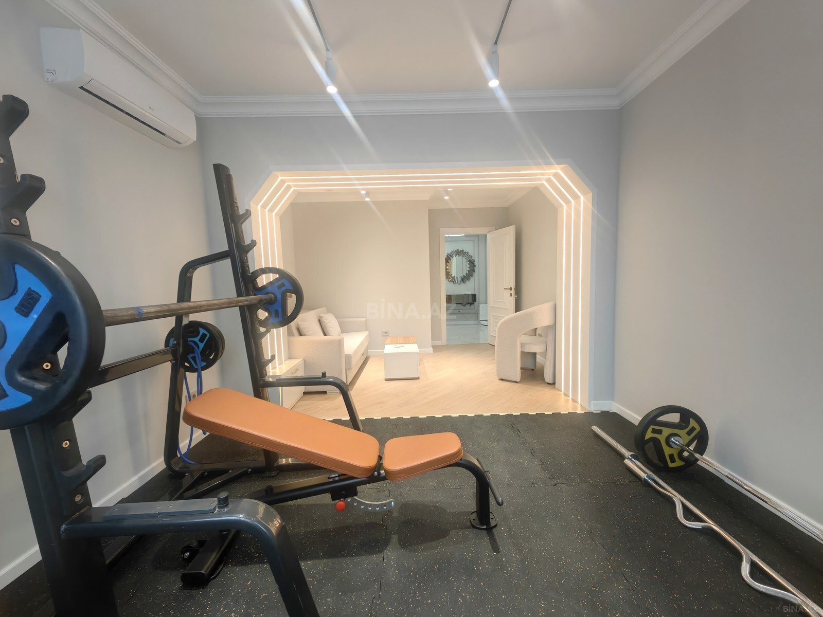3 otaqlı köhnə tikili - İçəri Şəhər m. - 115 m² (21)