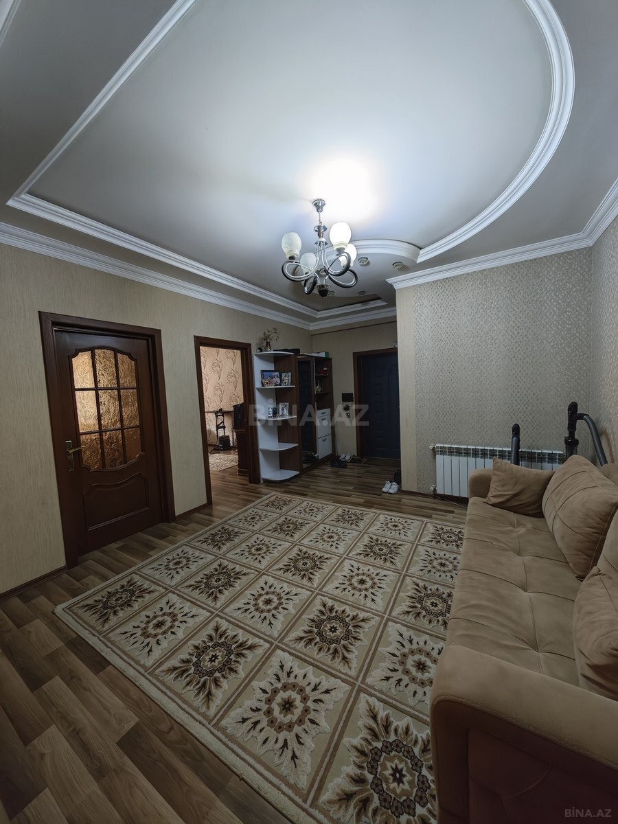 3 otaqlı Yeni tikili, Bakıxanov q., Bakı