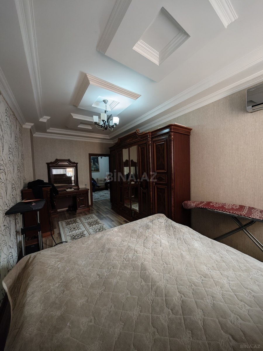 3 otaqlı Yeni tikili, Bakıxanov q., Bakı