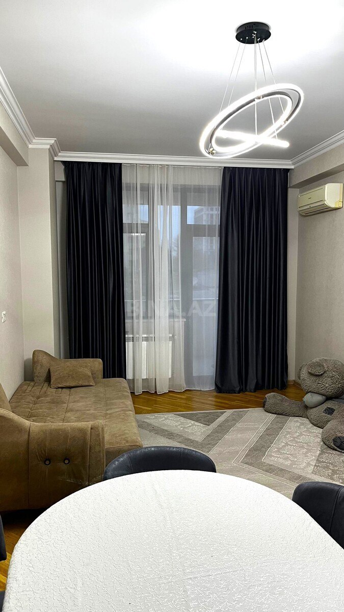 3 otaqlı yeni tikili - 8 Noyabr m. - 105 m² (1)