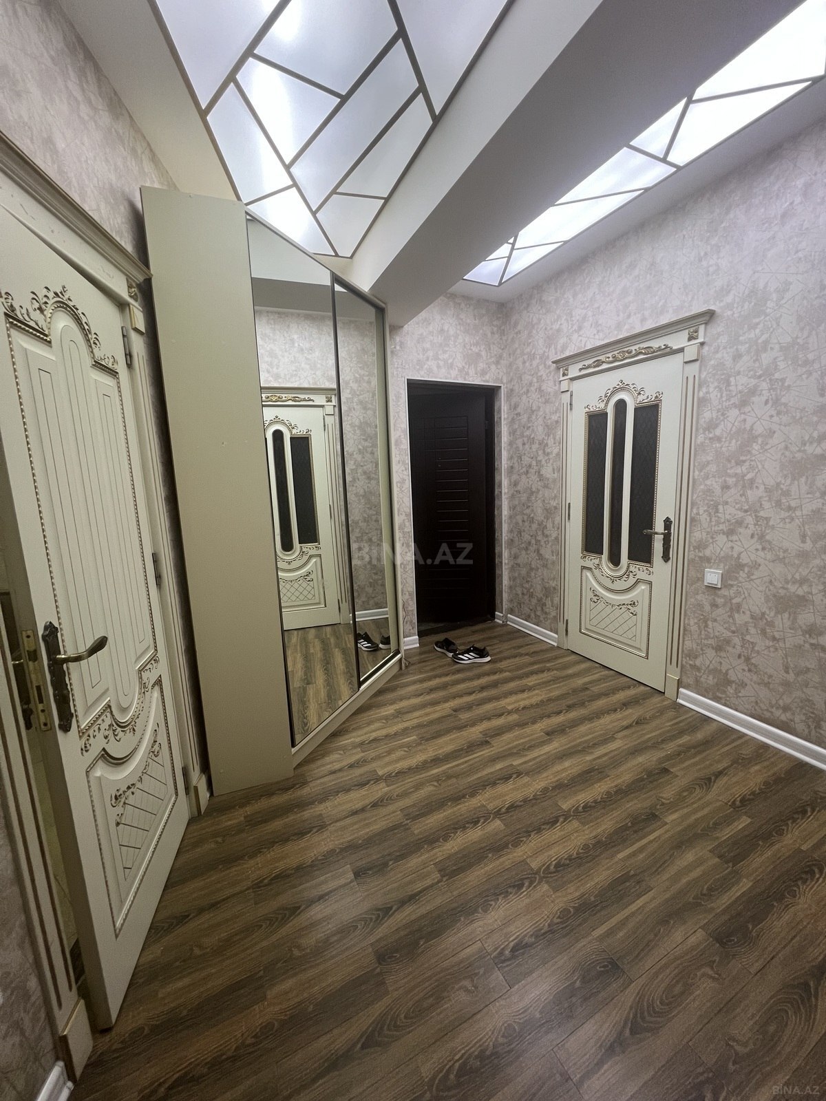 3 otaqlı yeni tikili - Elmlər Akademiyası m. - 110 m² (4)