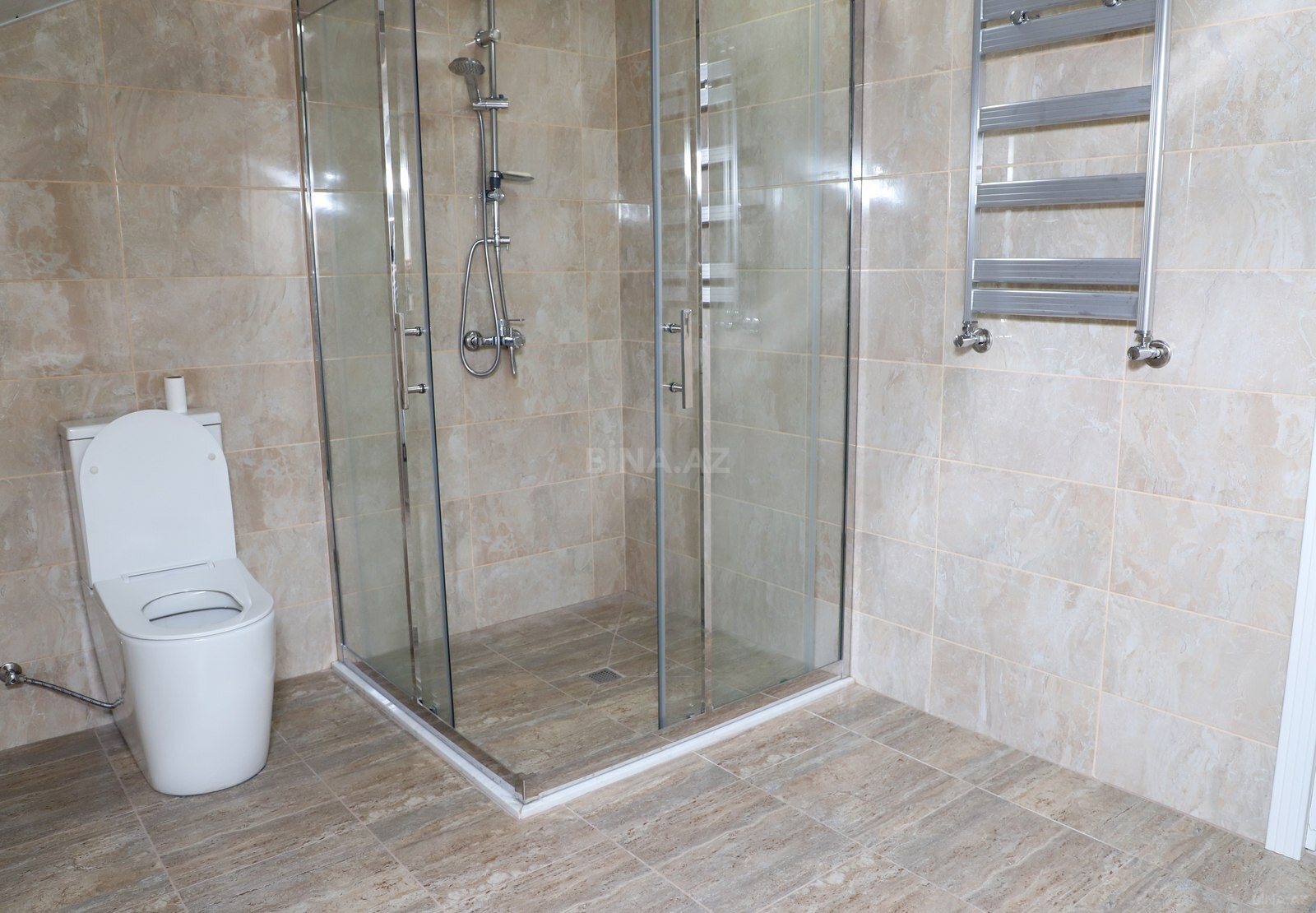 6-комн. дом/дача - Гах - 300 м² (13)