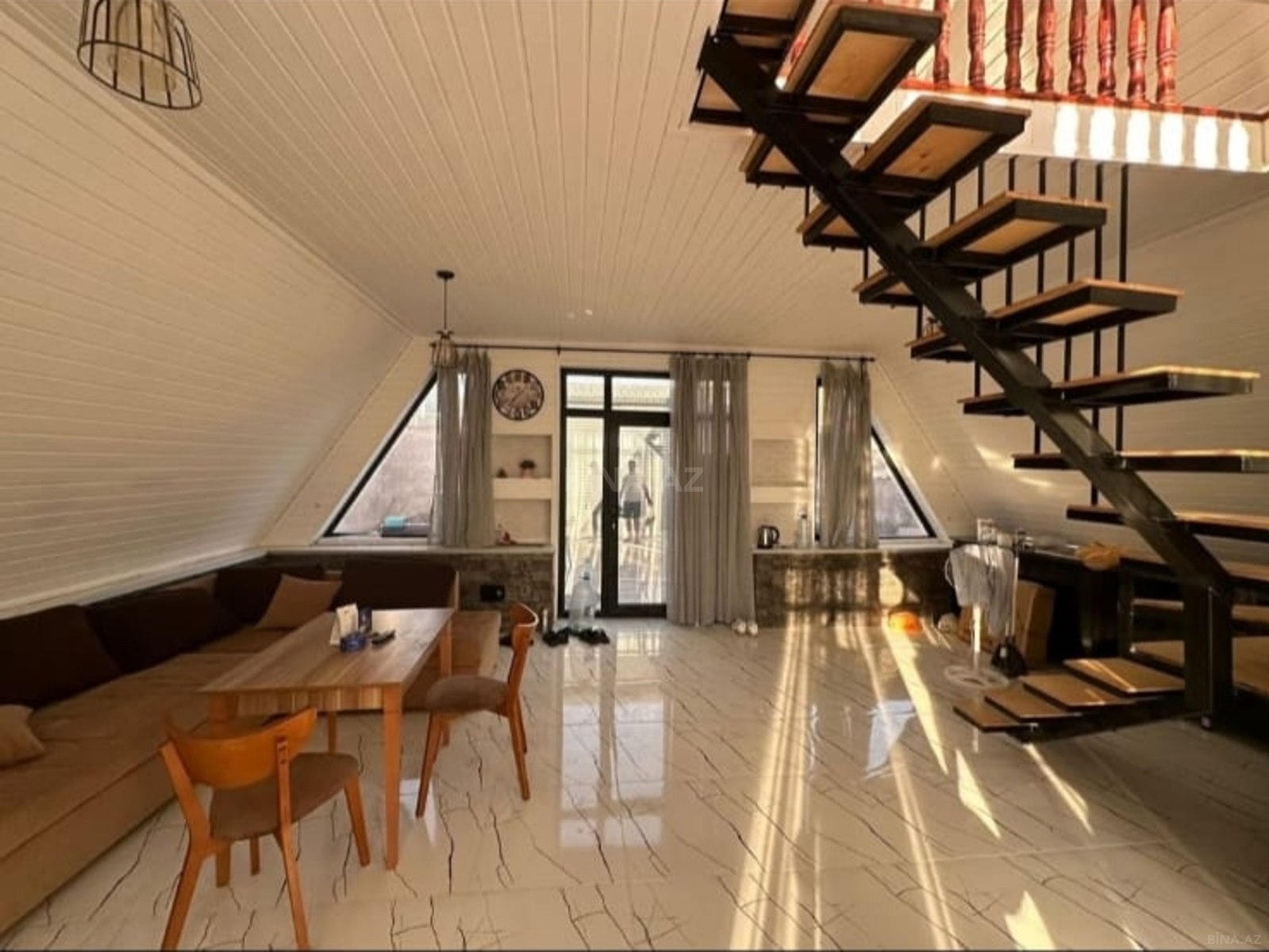 2-комн. дом/дача - пос. Новханы - 200 м² (8)