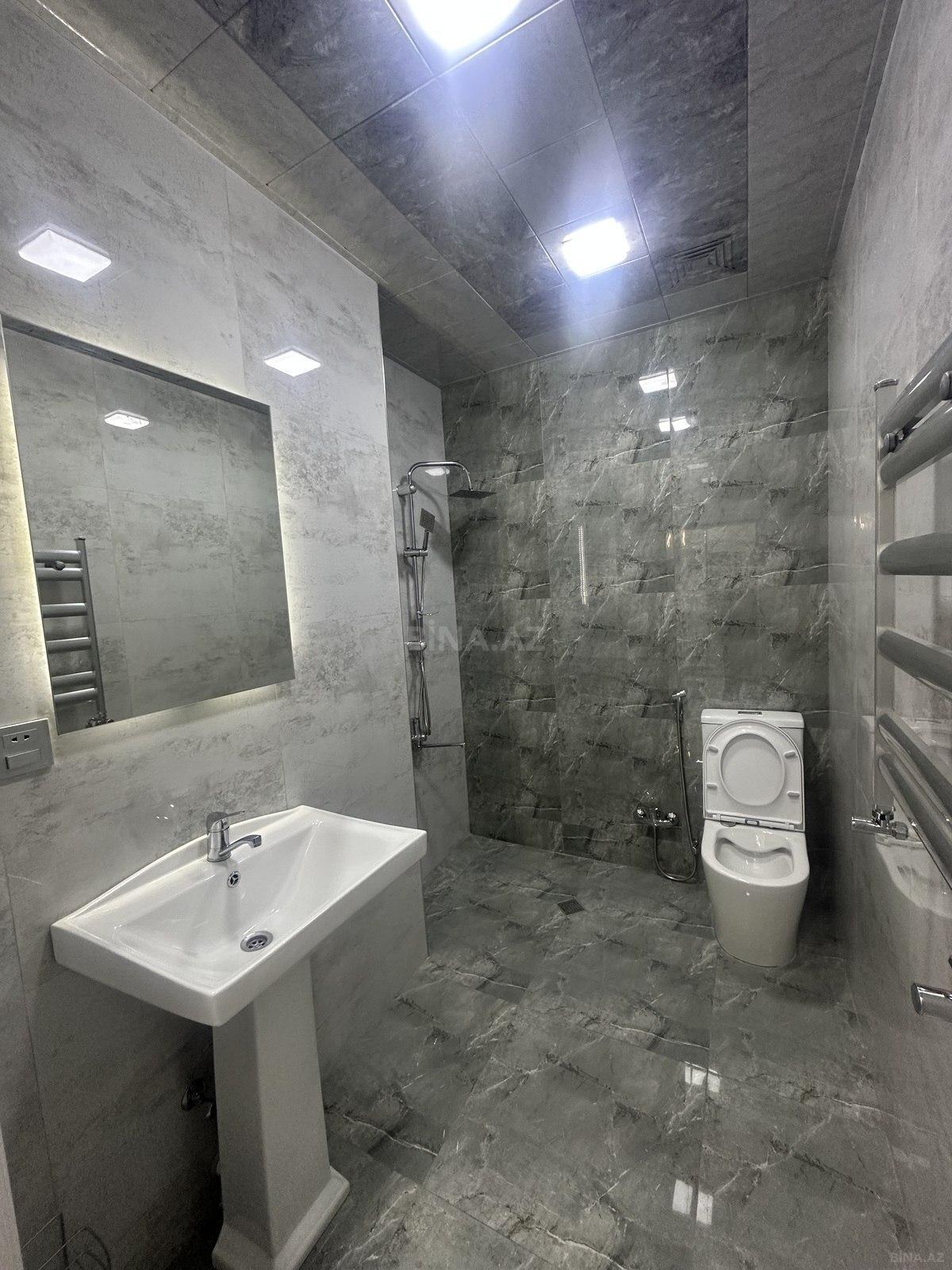 4 otaqlı yeni tikili - Neftçilər m. - 109 m² (14)
