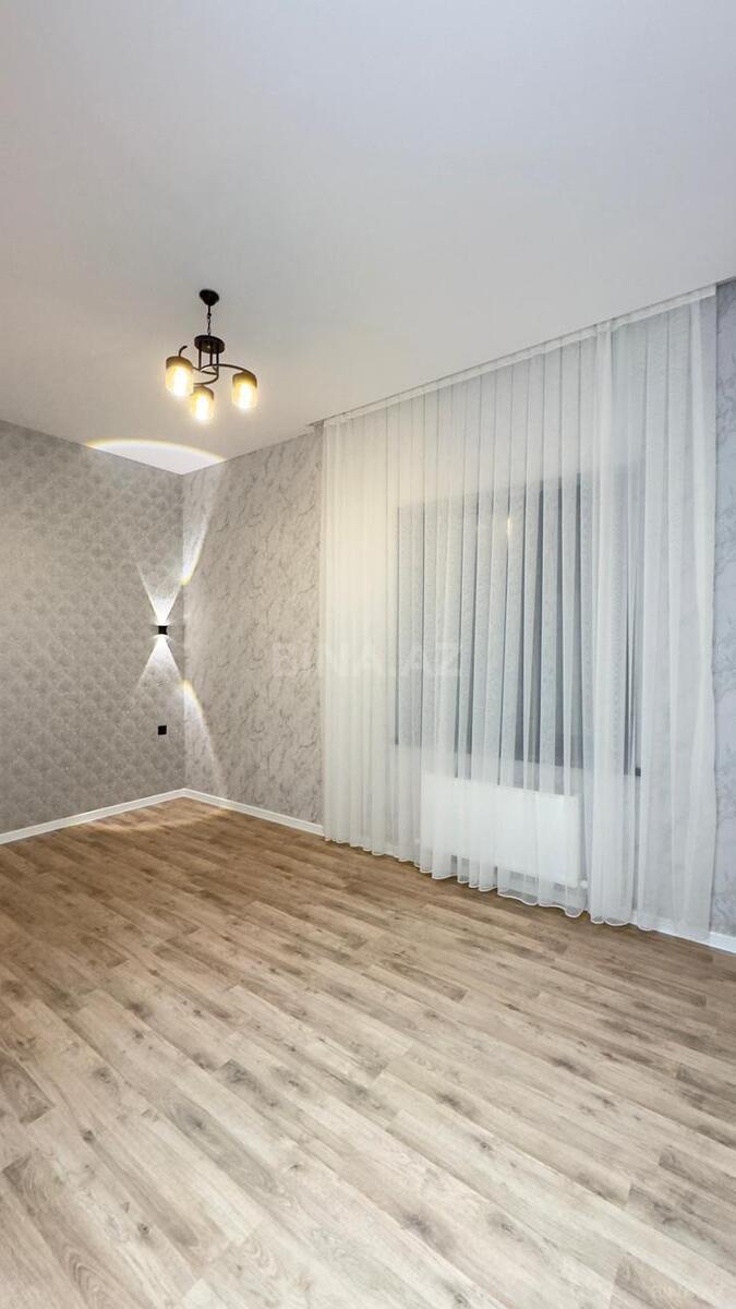 4 otaqlı həyət evi/bağ evi - Şüvəlan q. - 180 m² (18)