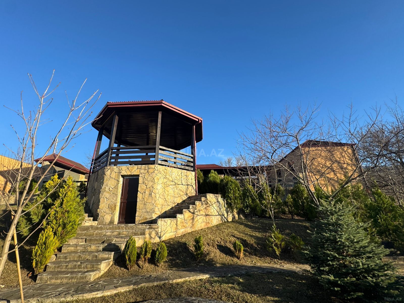 5 otaqlı həyət evi/bağ evi - Quba - 256 m² (1)