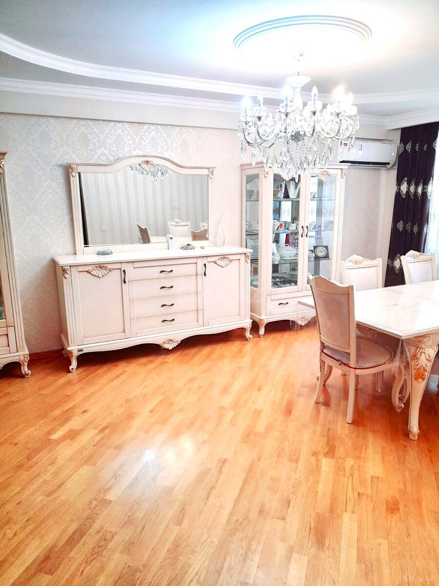 4 otaqlı yeni tikili - İnşaatçılar m. - 130 m² (3)