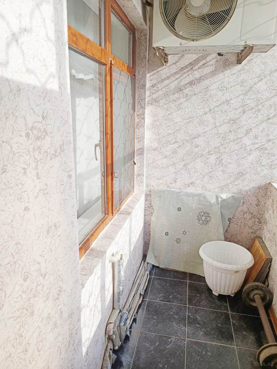 5 otaqlı köhnə tikili - 8-ci mikrorayon q. - 145 m² (15)