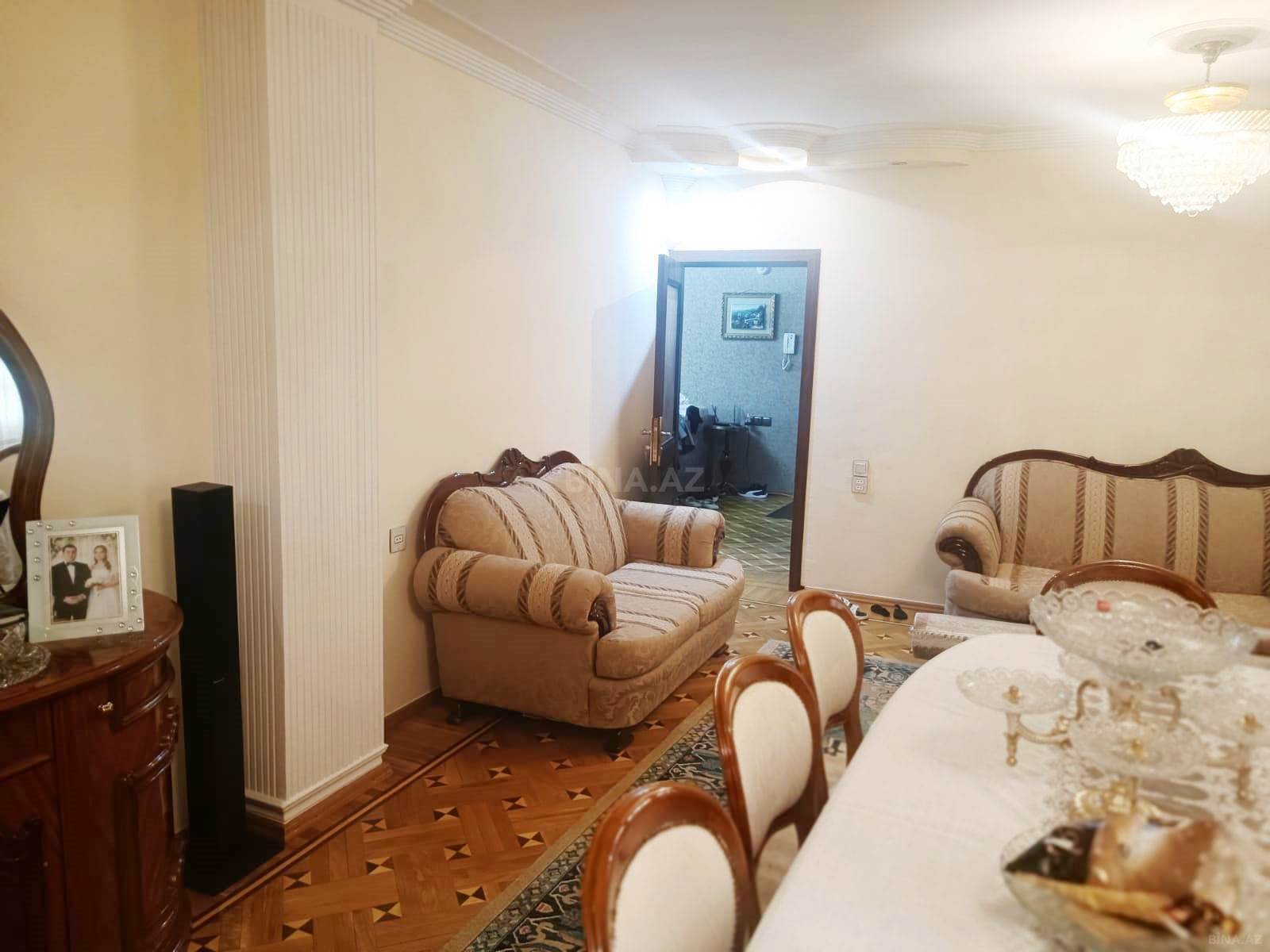 5 otaqlı köhnə tikili - 8-ci mikrorayon q. - 145 m² (10)
