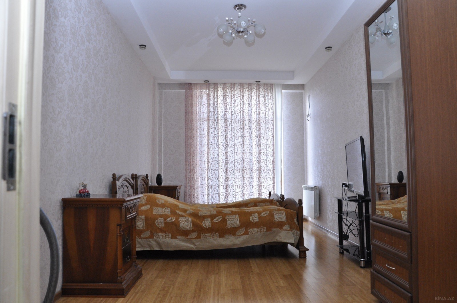 4 otaqlı yeni tikili - Şah İsmayıl Xətai m. - 192 m² (9)