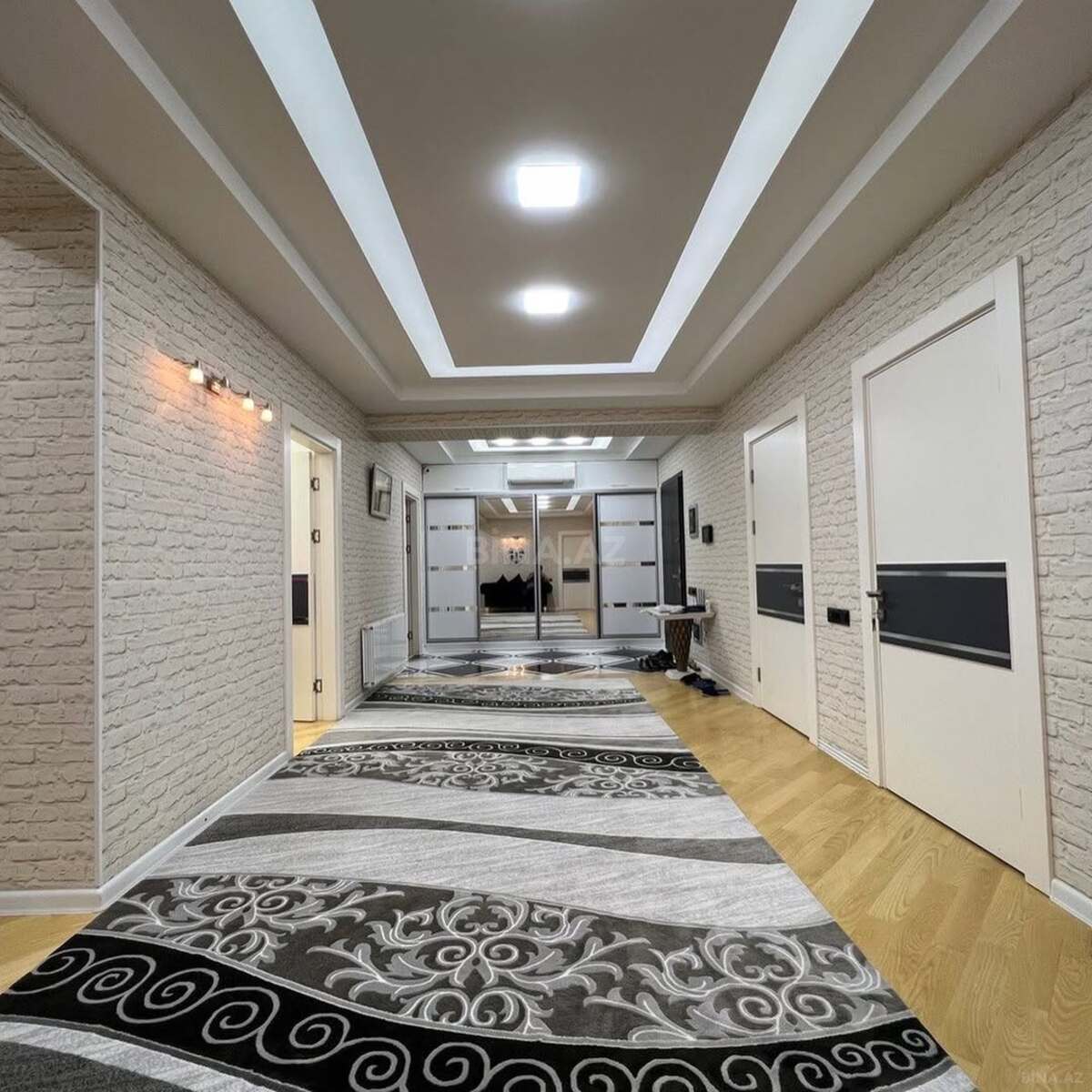 5 otaqlı yeni tikili - Şah İsmayıl Xətai m. - 226 m² (1)