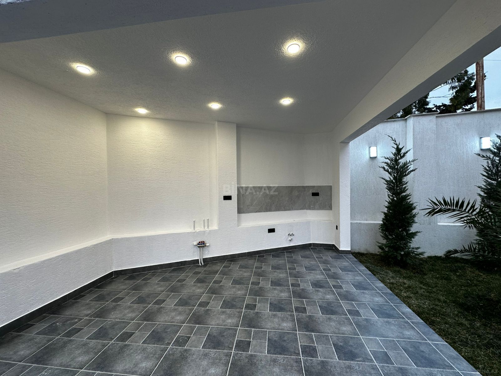 4 otaqlı həyət evi/bağ evi - Şüvəlan q. - 155 m² (6)