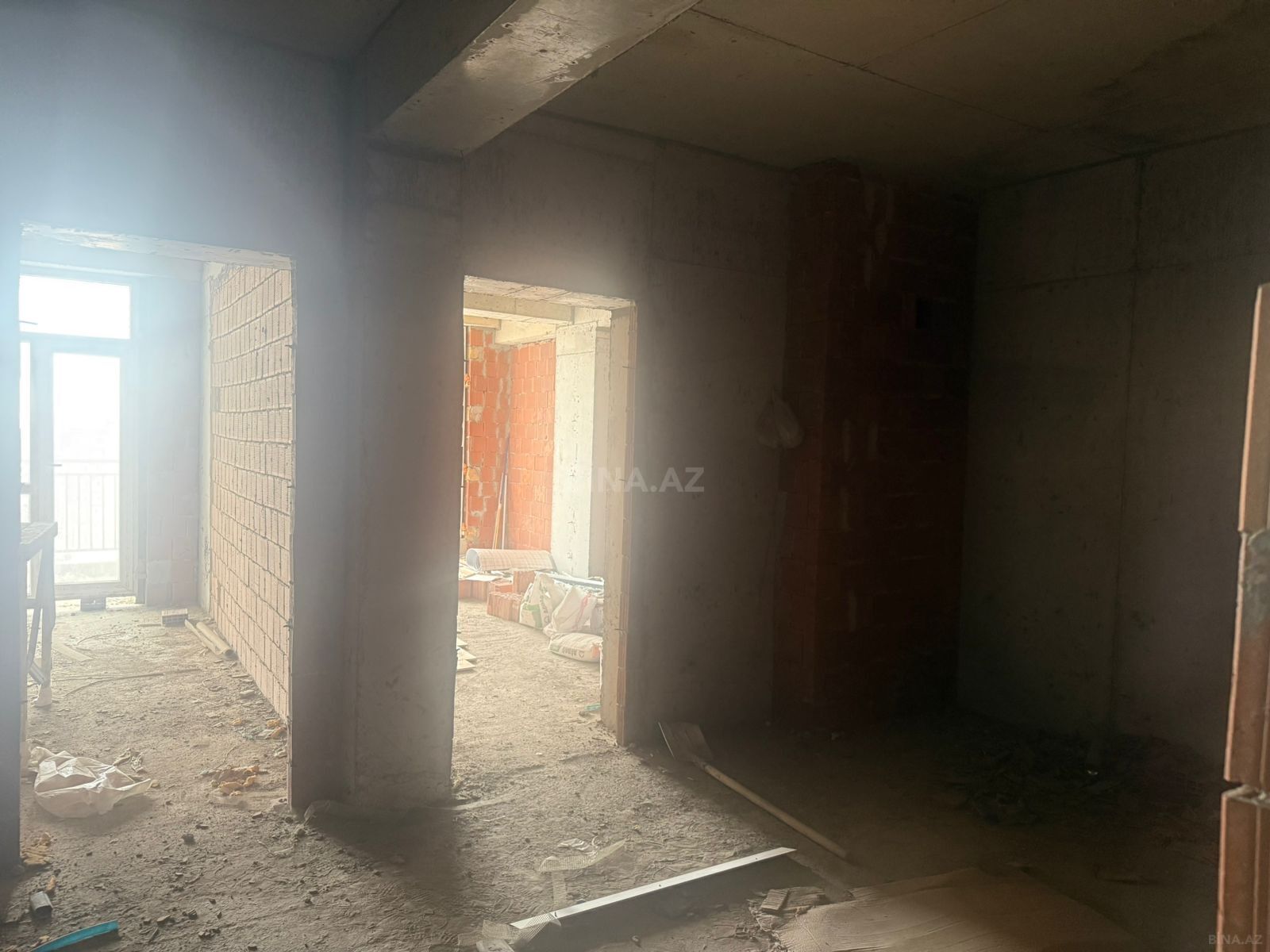2 otaqlı yeni tikili - 7-ci mikrorayon q. - 69.8 m² (1)
