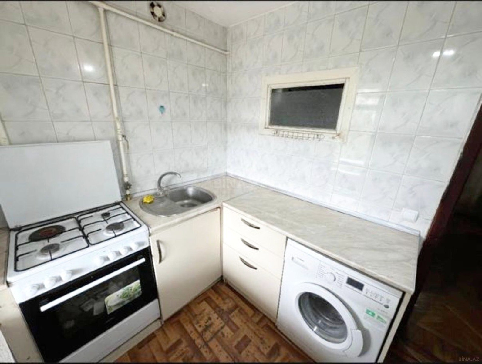 3-комн. вторичка - м. Иншаатчылар - 70 м² (7)