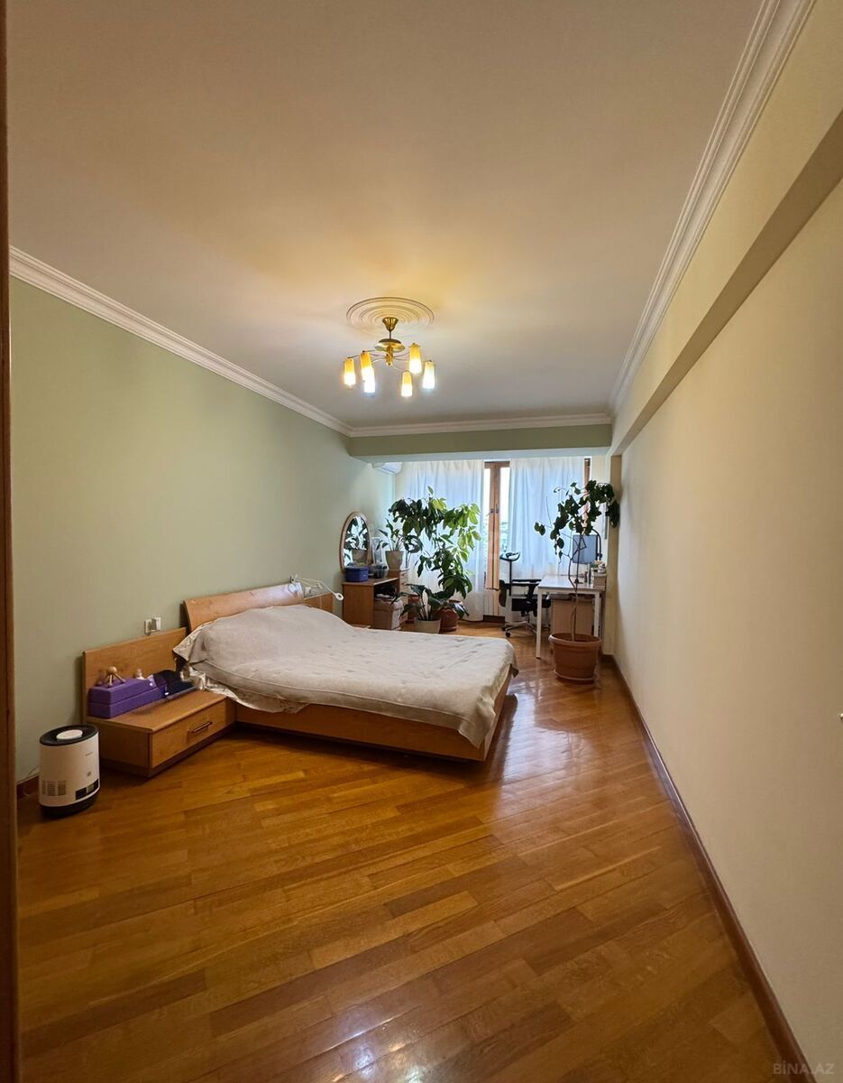 4-комн. вторичка - м. Ичеришехер - 145 м² (11)