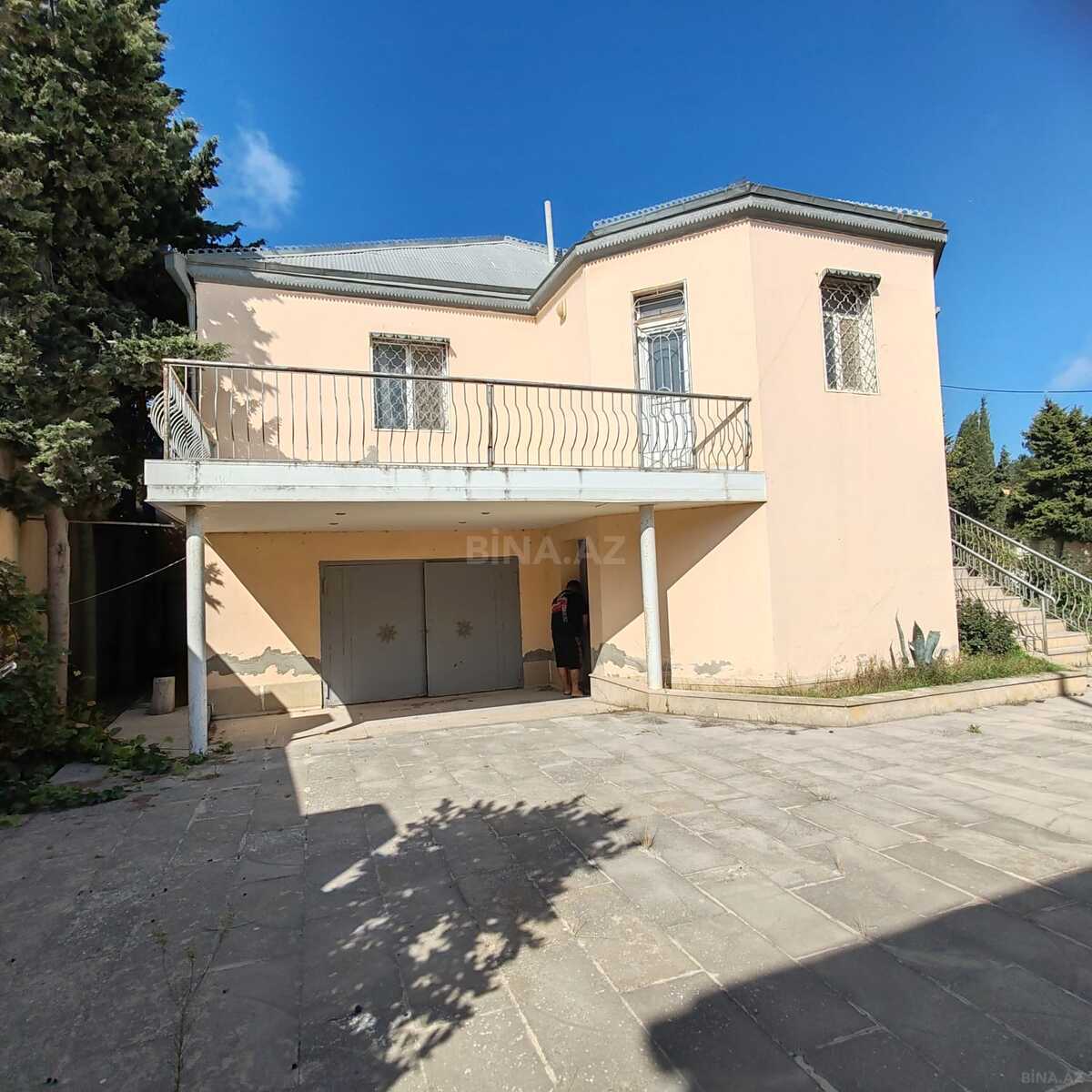 8 otaqlı həyət evi/bağ evi - Buzovna q. - 380 m² (7)