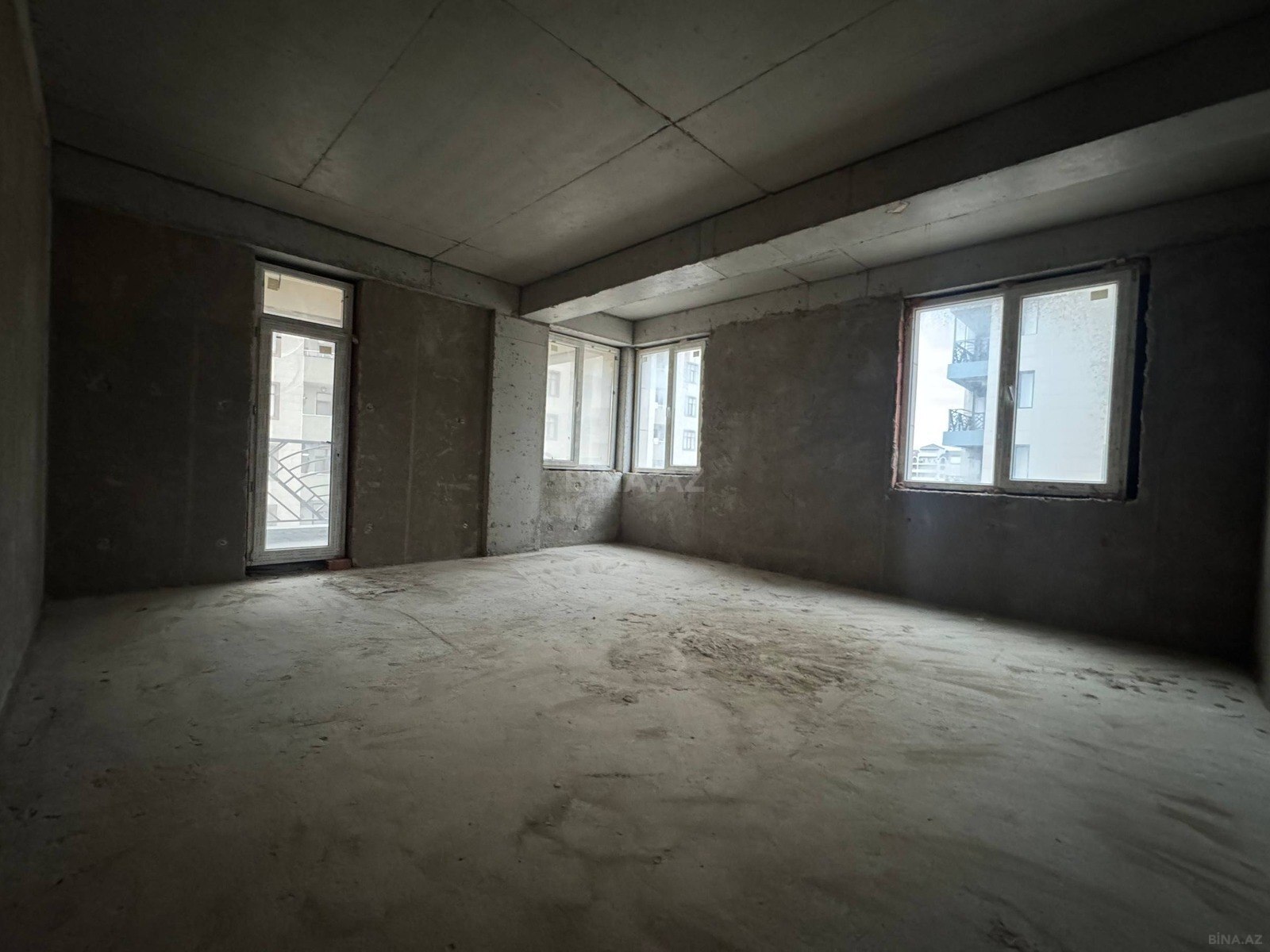4-комн. новостройка - Насиминский  р. - 193 м² (1)
