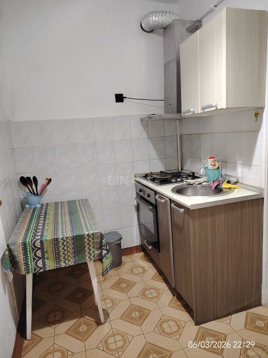 3-комн. вторичка - м. Иншаатчылар - 65 м² (12)