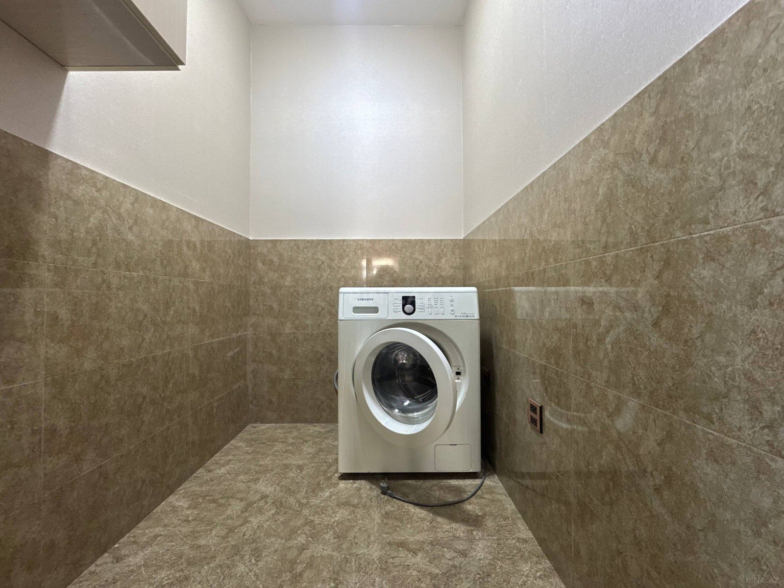 3 otaqlı yeni tikili - 8 Noyabr m. - 100 m² (11)