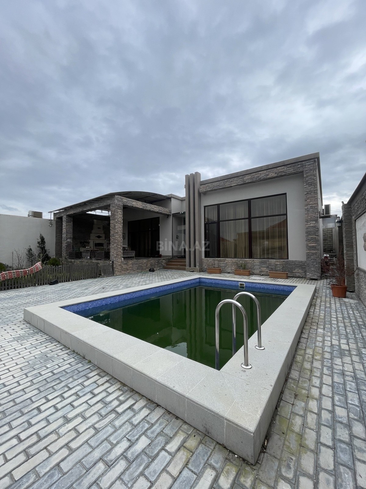 5 otaqlı həyət evi/bağ evi - Buzovna q. - 300 m² (2)