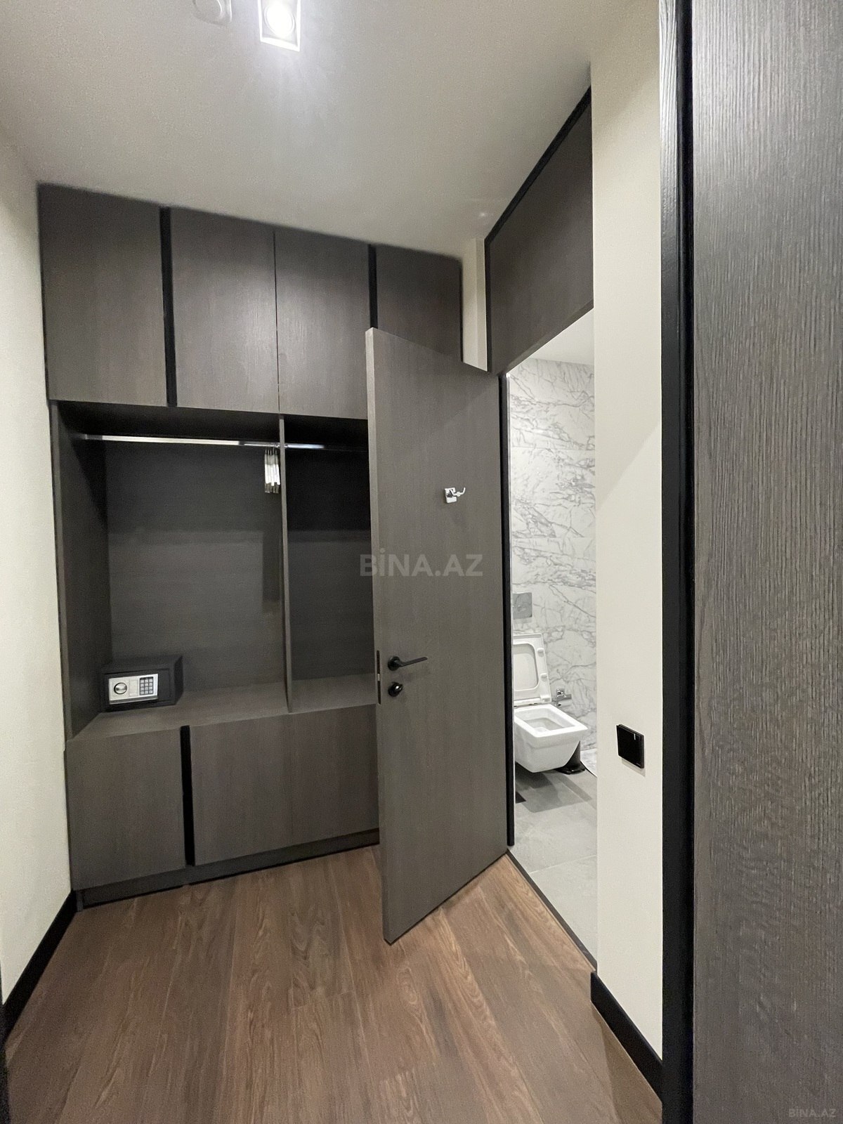 4 otaqlı həyət evi/bağ evi - Mərdəkan q. - 250 m² (9)