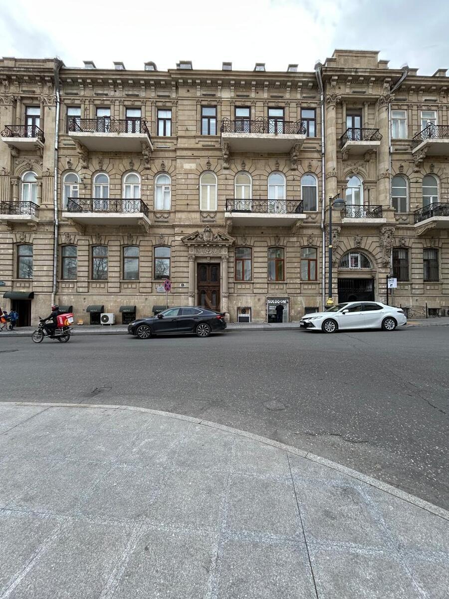 Obyekt - İçəri Şəhər m. - 80 m² (1)